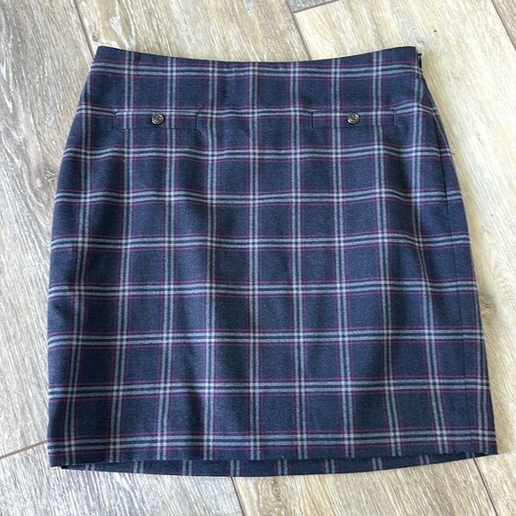 Banana Republic Dresses & Skirts - NWT Banana Republic Skirt